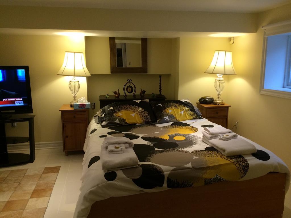 Toronto Garden Inn Bed & Breakfast Zimmer foto