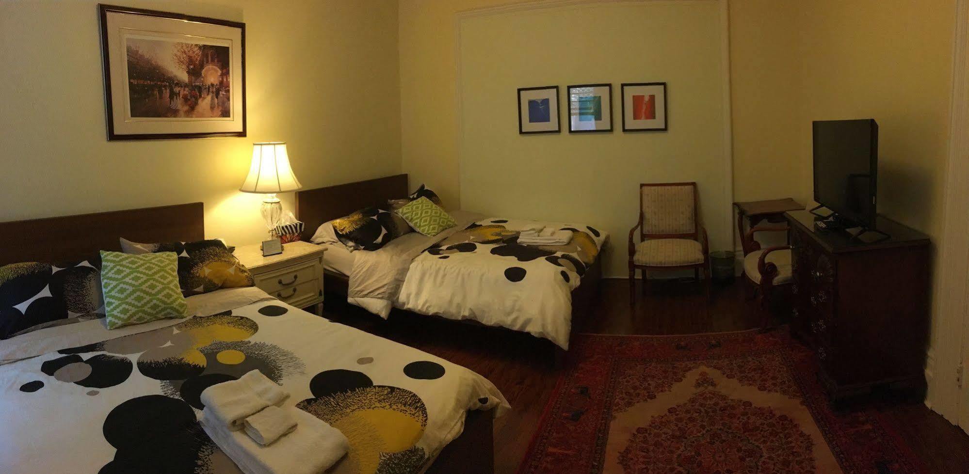Toronto Garden Inn Bed & Breakfast Exterior foto
