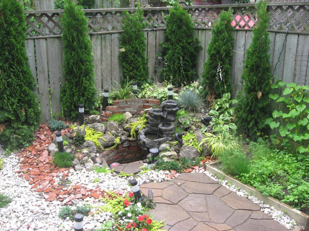Toronto Garden Inn Bed & Breakfast Exterior foto